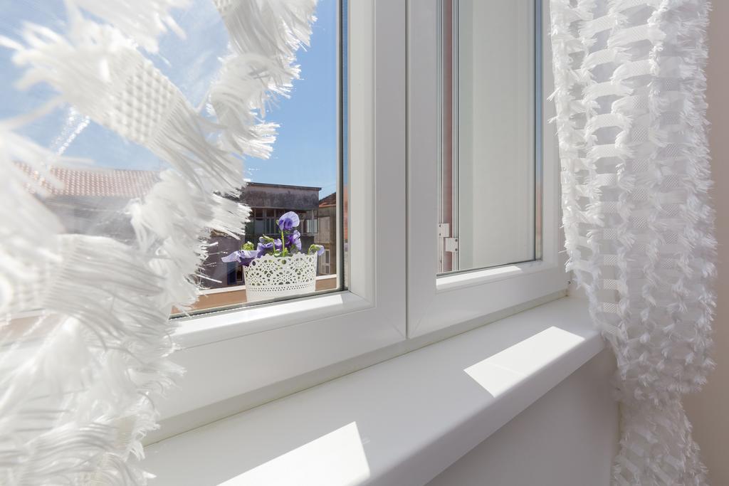 Boutique With Balconies, In Walking Distance To The Sea Appartement