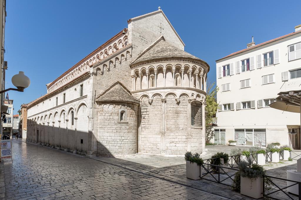 Boutique With Balconies, In Walking Distance To The Sea Appartement Zadar